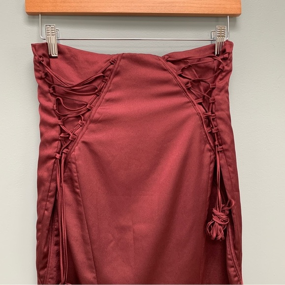 HOUSE OF CB Sidonie Lace-Up Satin Trumpet Midi Skirt wine color Small - Picture 6 of 10